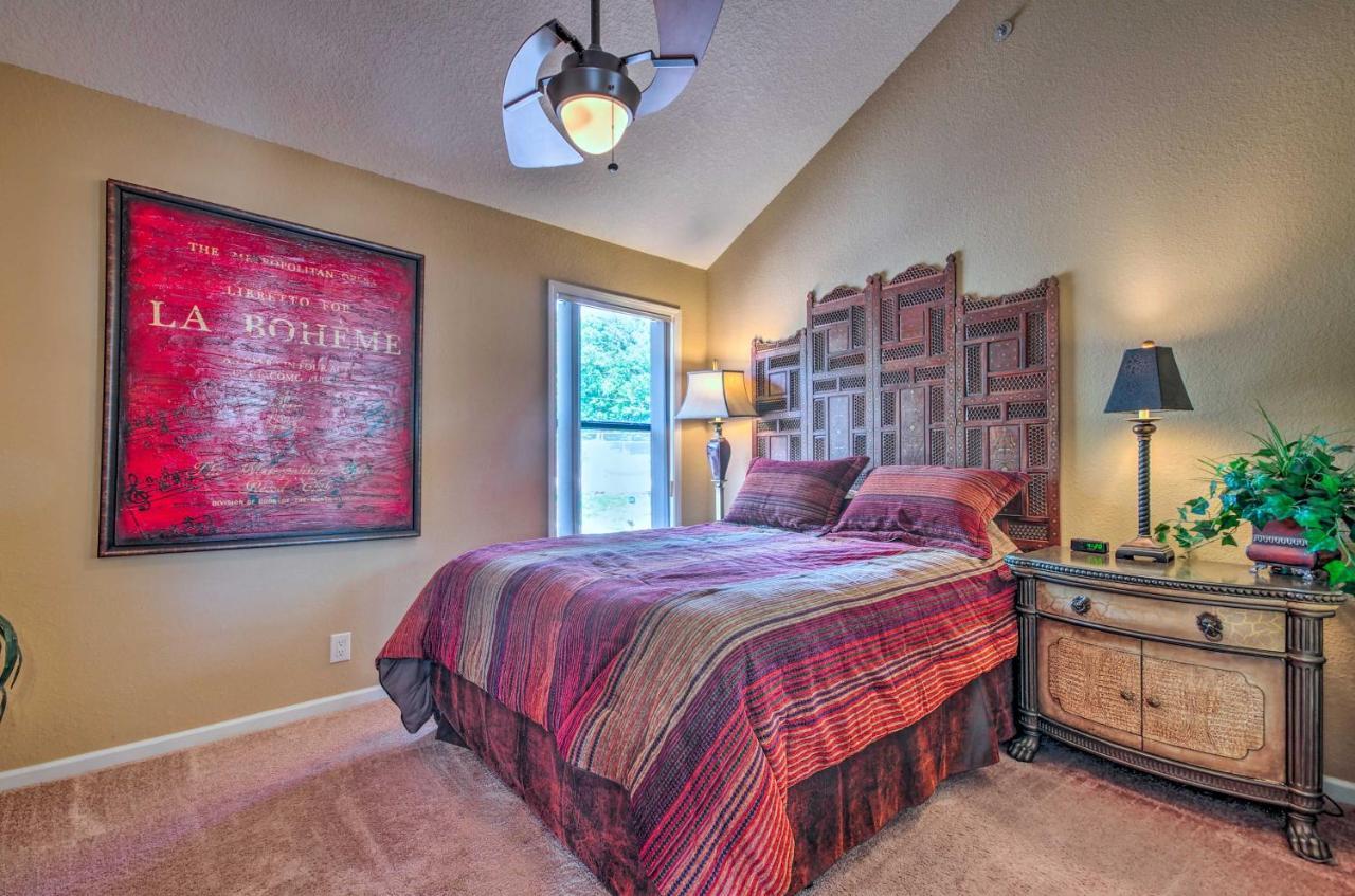 Osage Beach Condo With Shared Pool And Lake Views! المظهر الخارجي الصورة